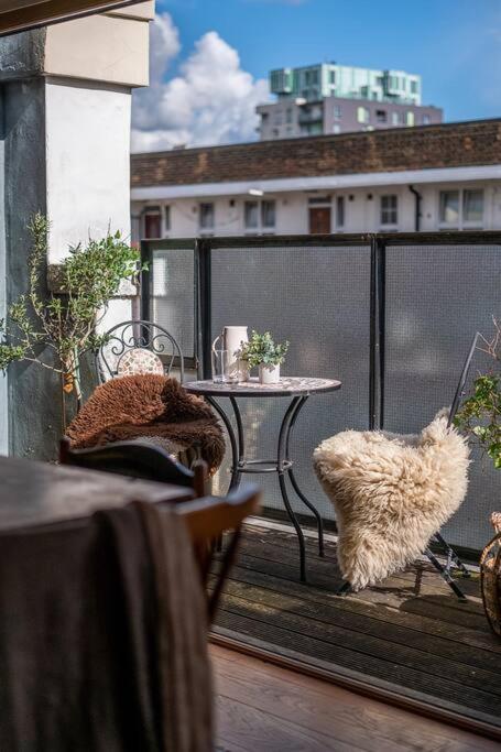 Penthouse At The Old Tea Factory Apartment London Ngoại thất bức ảnh